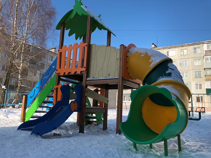 detskie ploshadki stroitelstvo i